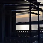 Bay * Linaria (Skyros)