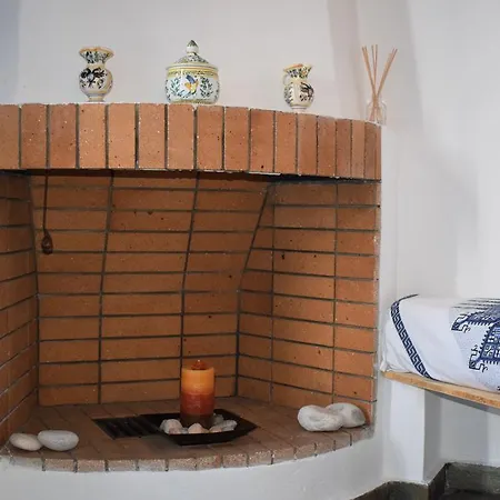 Bay * Linaria (Skyros)