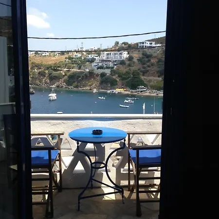 Bay * Linaria (Skyros)